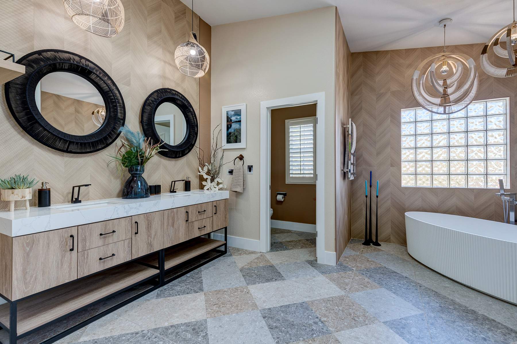 Chevron & Onyx Master Bath