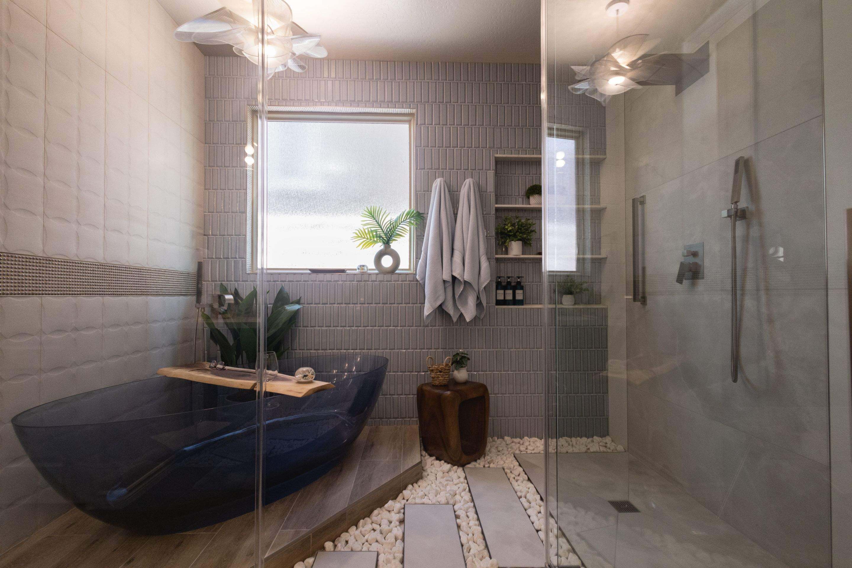 Spa Suite with Glass Tub