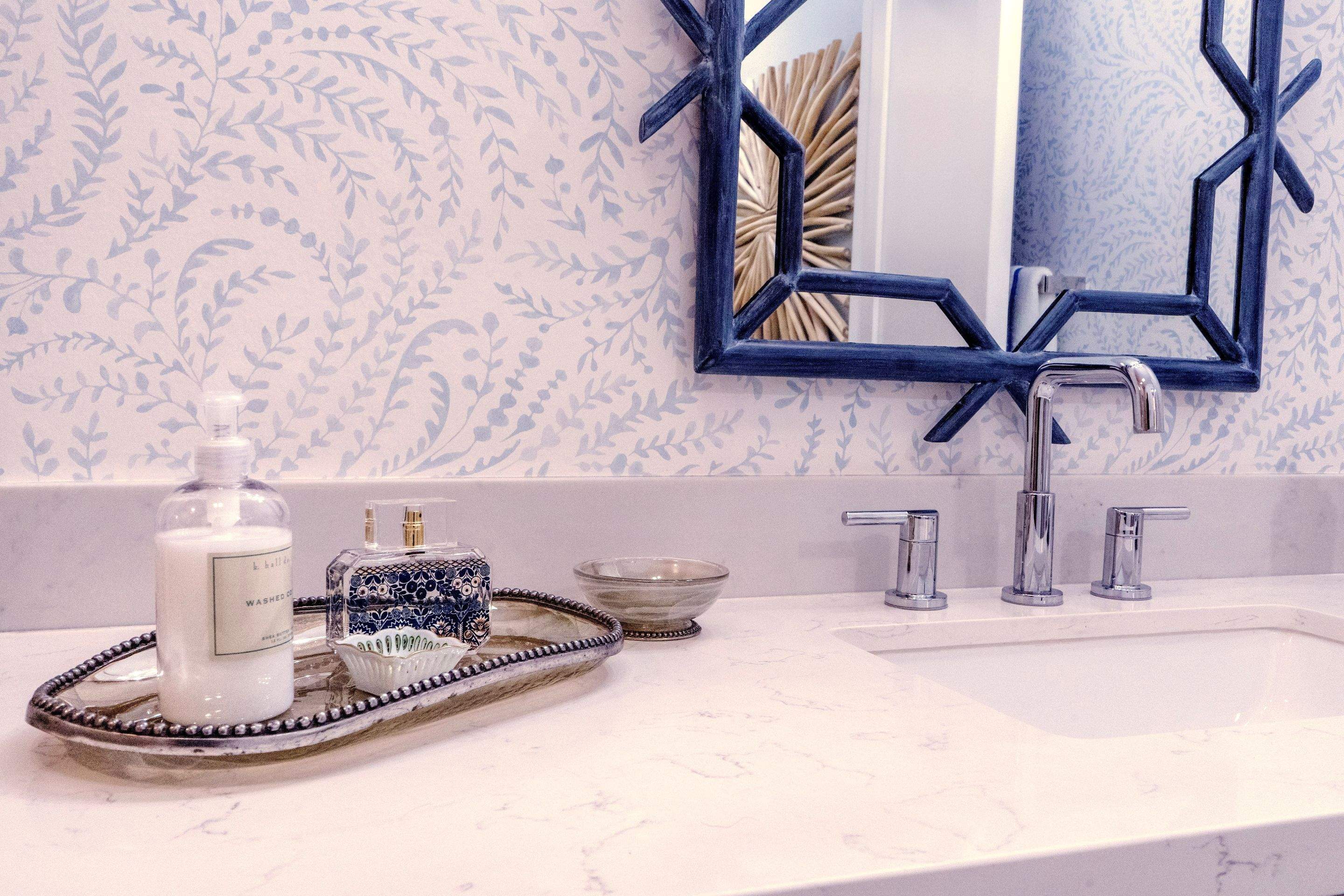 Botanical Powder Room