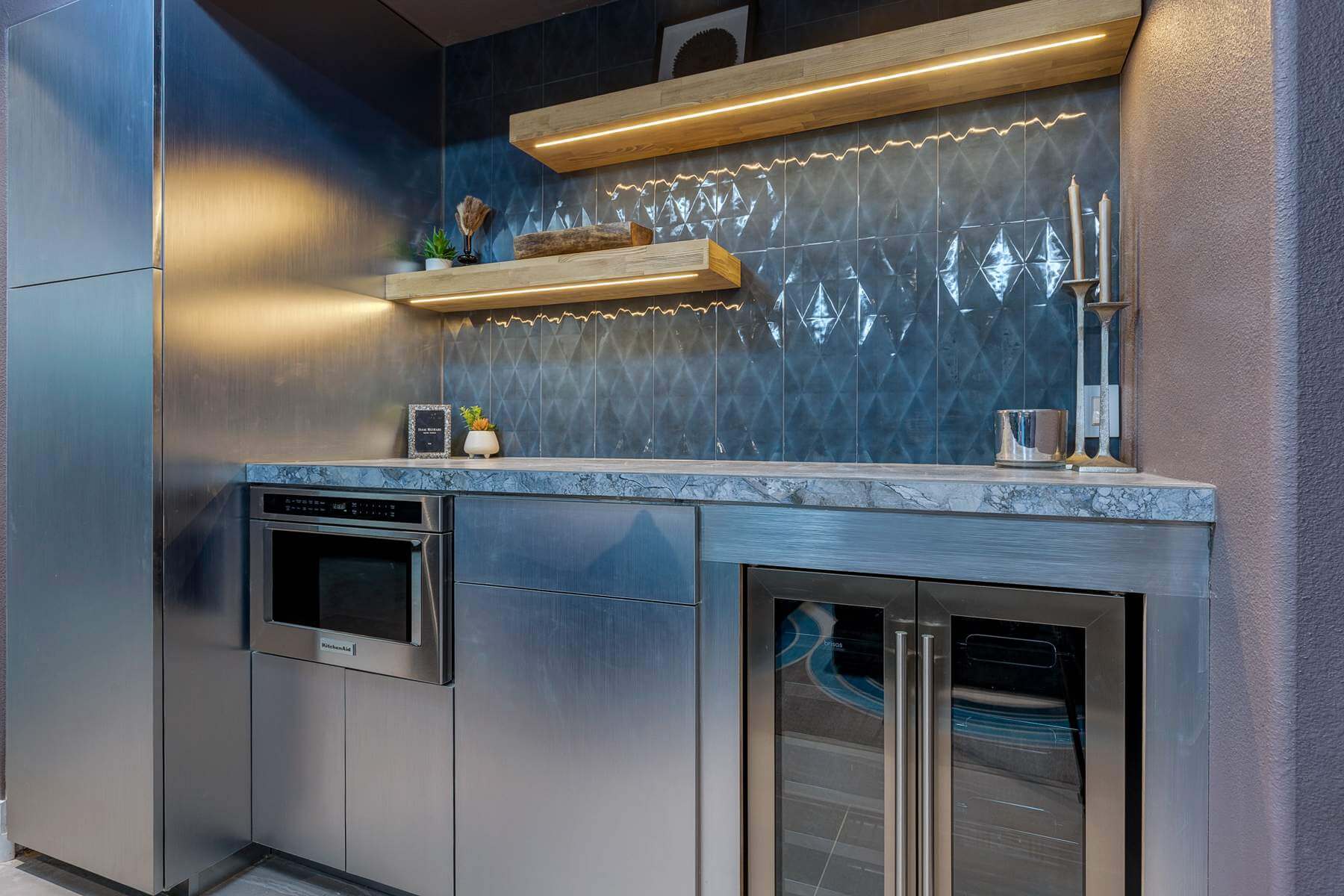 Wet Bar Wine Station