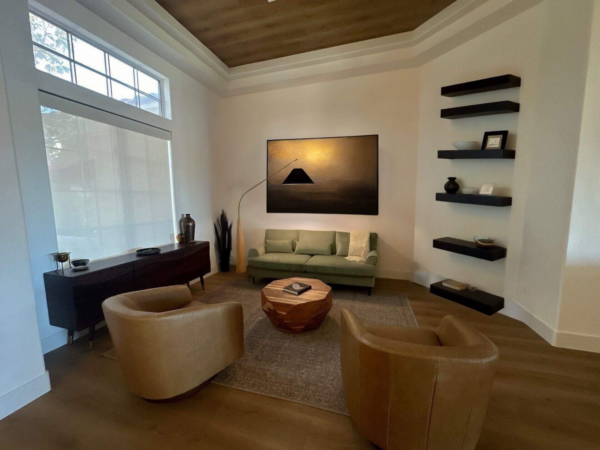 Vaulted Ceiling Gallery Room