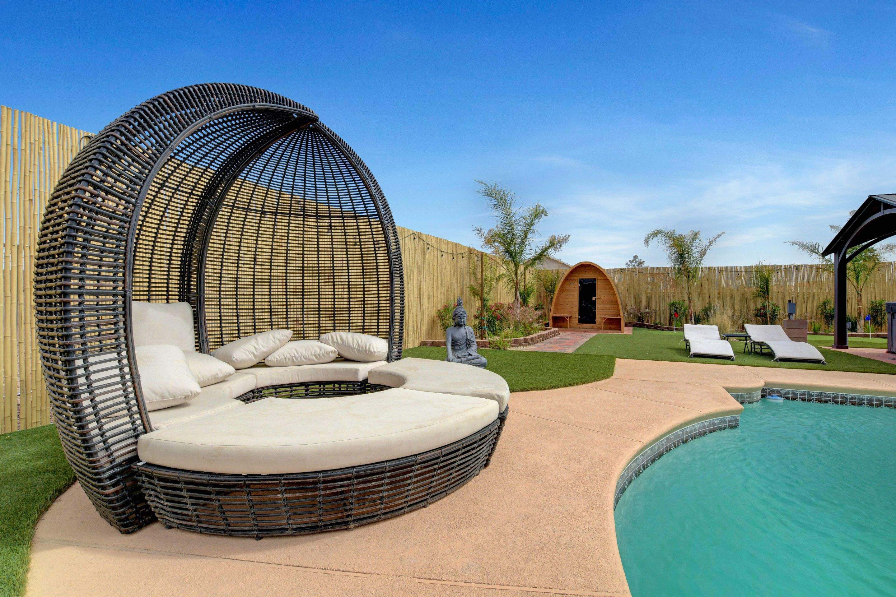 Poolside Daybed & Sauna